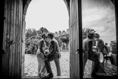 Fairy tale wedding photography 'through the looking glass' in the Palazzo Duchi di Santo Stefano garden Taormina